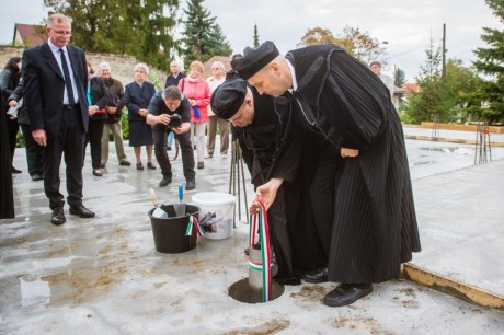 Letették a Budai úti református Gyülekezeti Ház és Parókia alapkövét